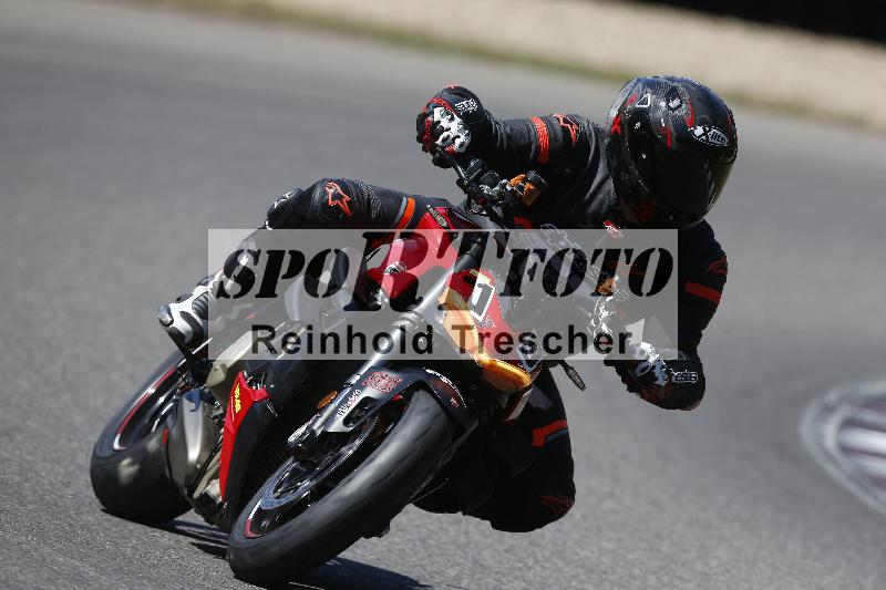 /22 06.07.2026  Pluess Moto Sport ADR/Einsteiger/19